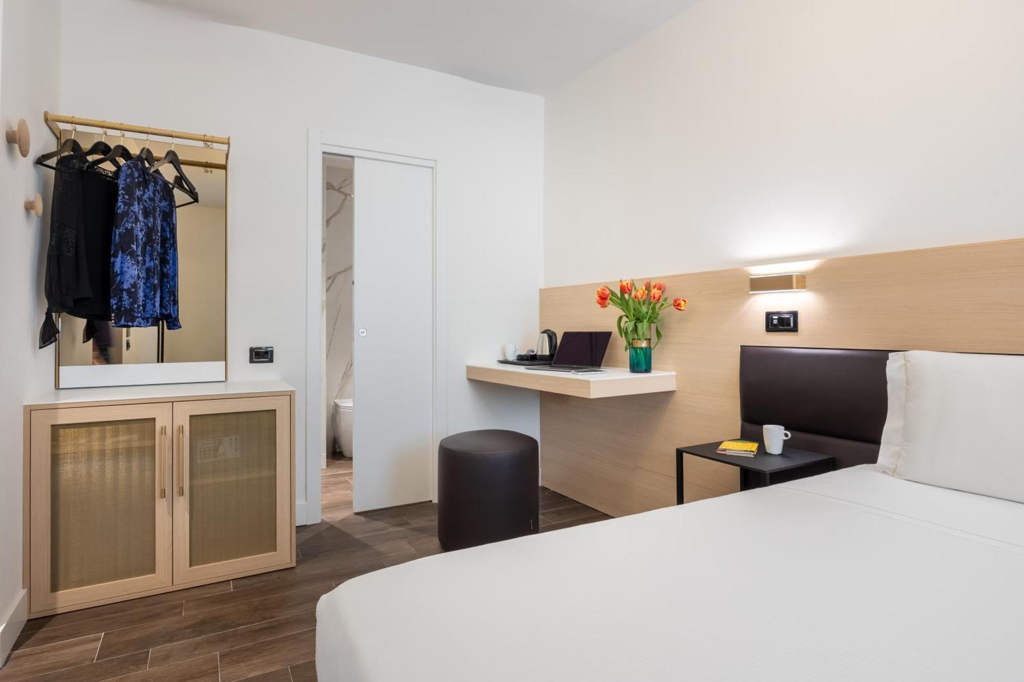 Globus Urban Hotel Florence Exterior photo