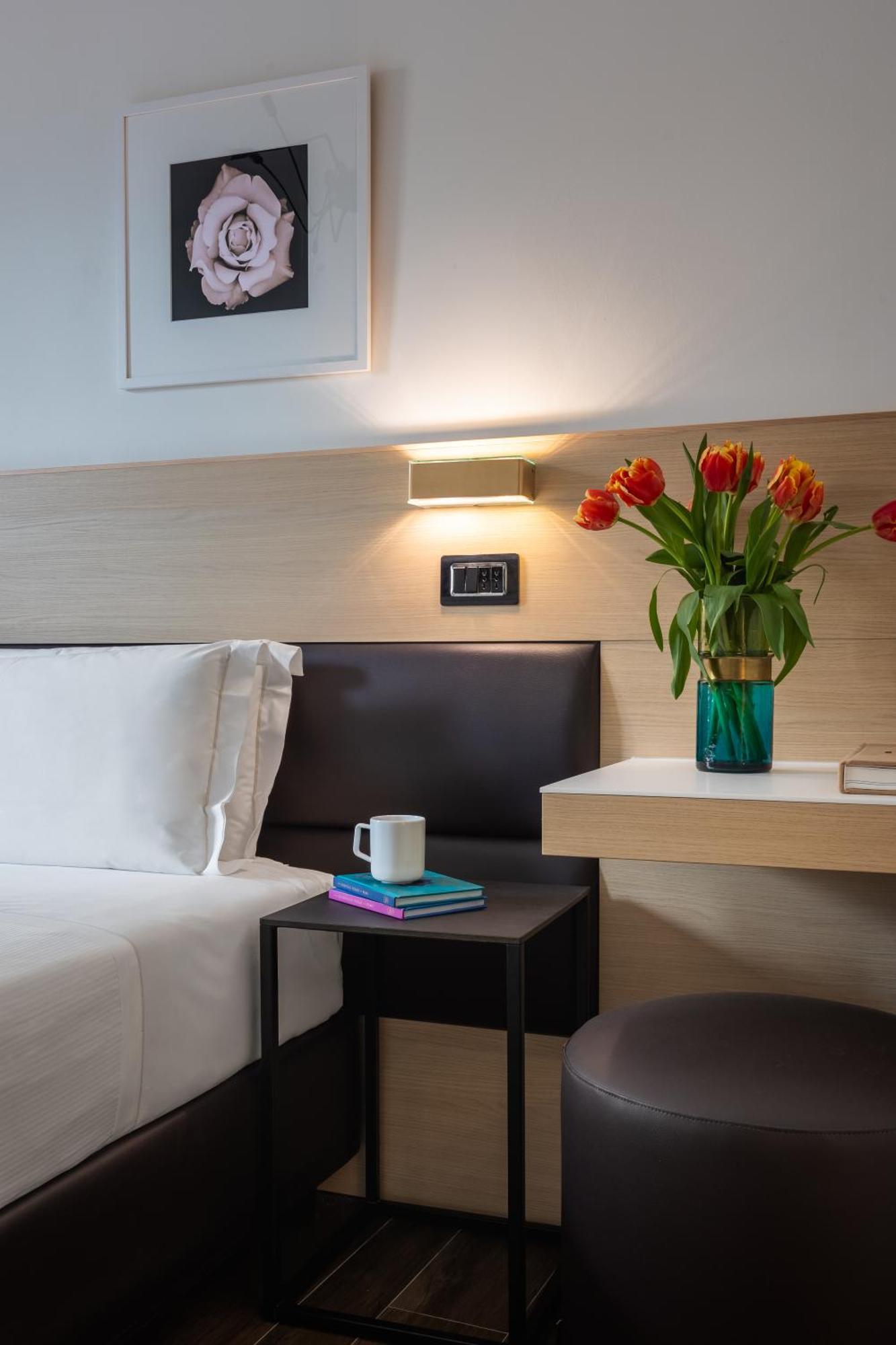 Globus Urban Hotel Florence Exterior photo