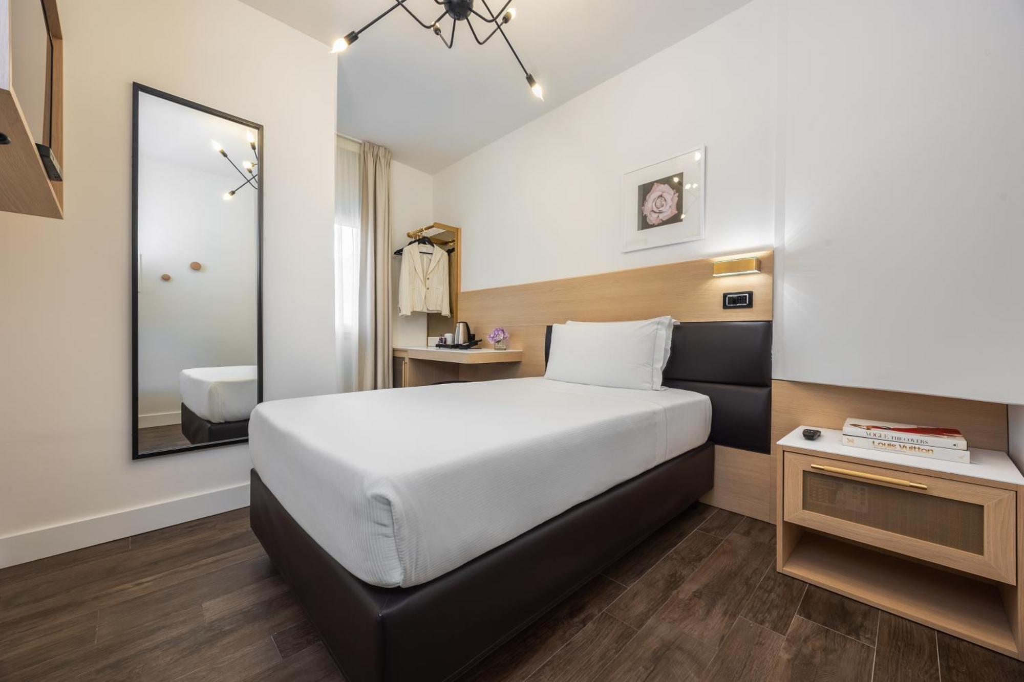 Globus Urban Hotel Florence Exterior photo