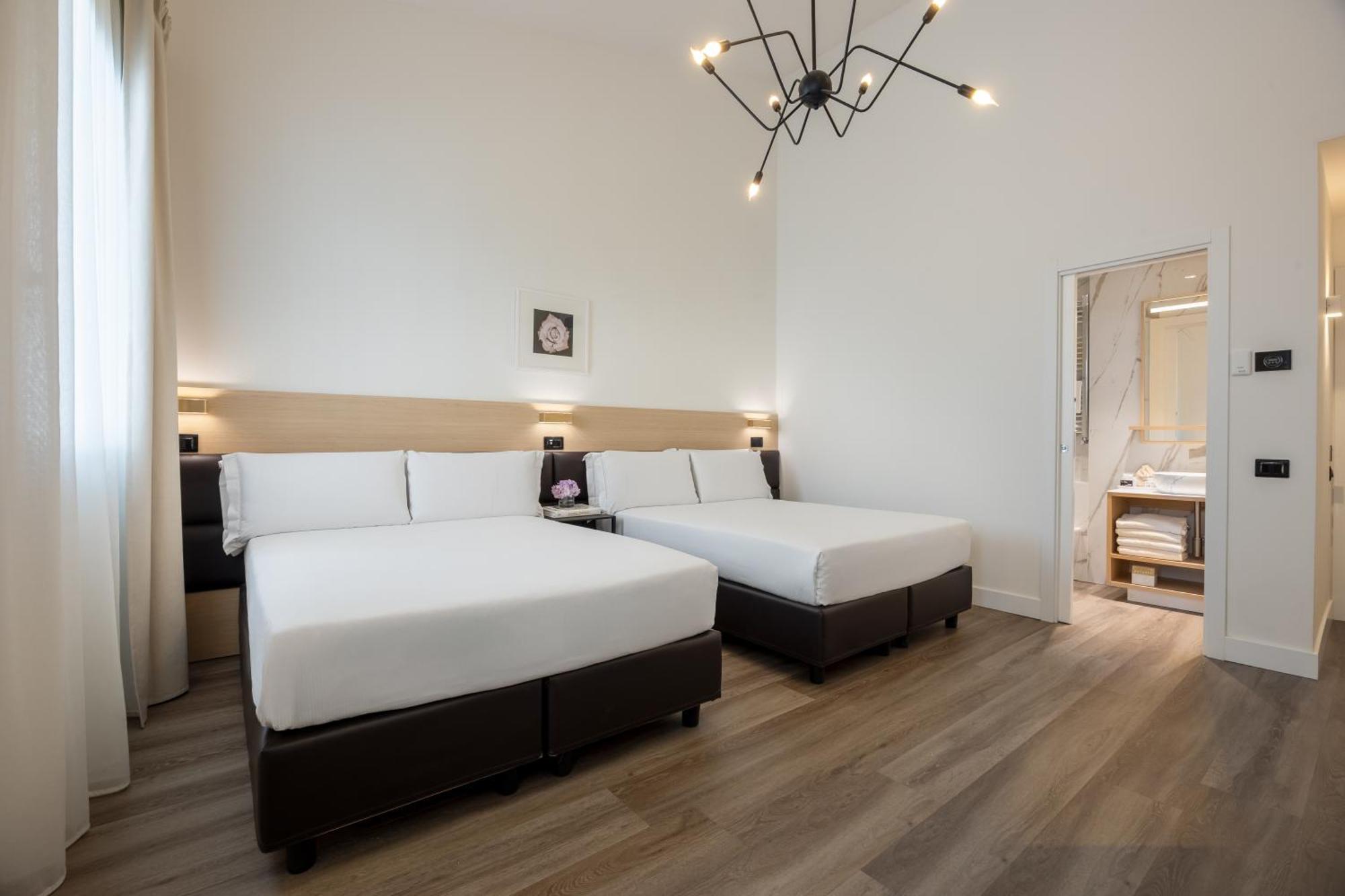 Globus Urban Hotel Florence Exterior photo